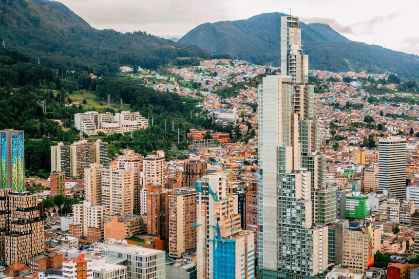 medellín-es-reconocida-como-el-mejor-destino-turístico-de-colombia-por-los-evm-awards