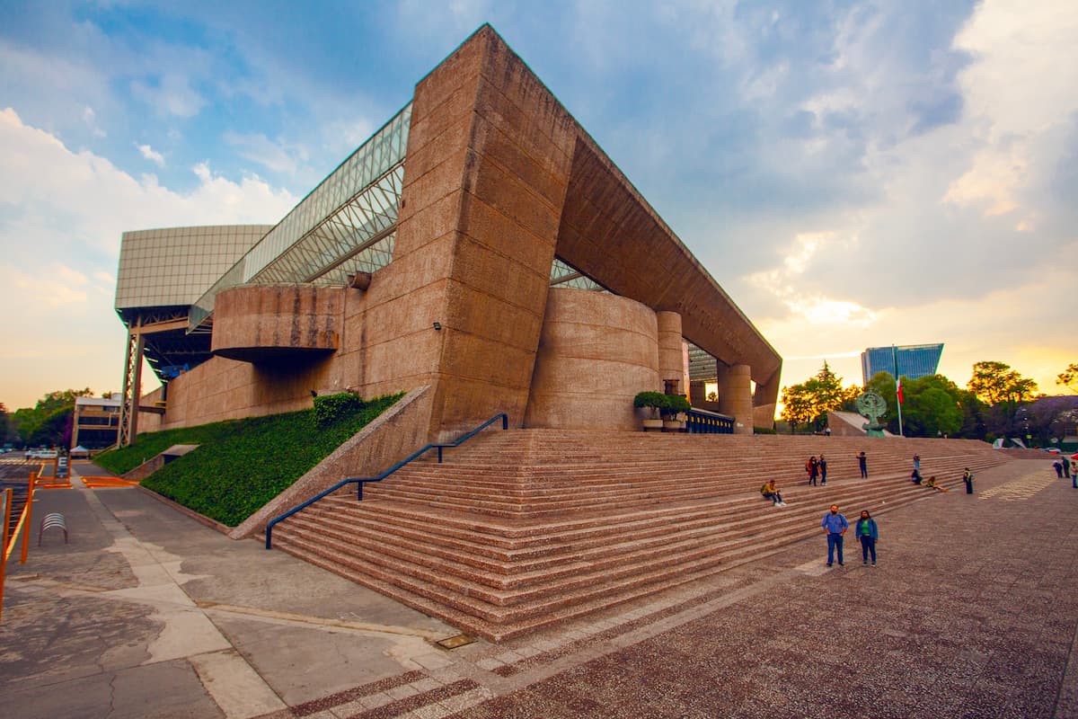 aleks-syntek-celebra-su-carrera-con-show-“total”-en-cdmx