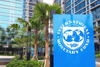 fmi-descarta-recesión-global-pese-a-choques-comerciales
