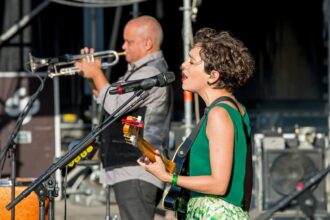 natalia-lafourcade-lanza-"cancionera"-y-gira-escénica-única