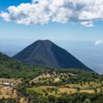 El-Salvador-Lidera-El-Turismo-en-Latinoamerica-en-2024