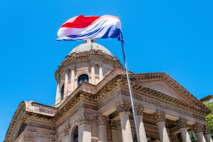 Empresas-Francesas-Planean-Trasladar-Fabricas-A-Paraguay