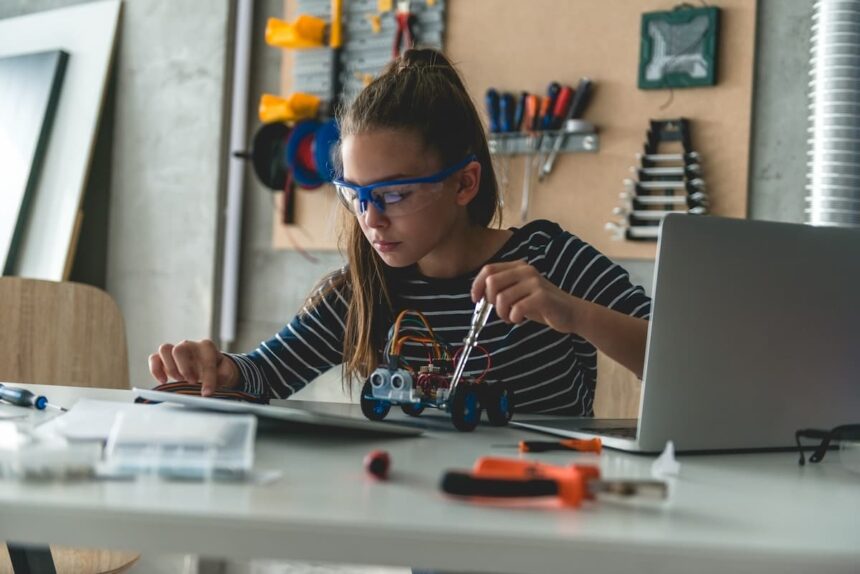 EY-Impulsa-a-Jovenes-Argentinas-en-Ciencia-Y-Tecnologia