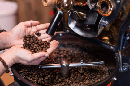 Alza-en-el-Cafe-Aranceles-Clima-y-Menor-Cosecha
