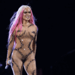 karol-g-graba-video-en-cdmx-junto-a-el-buki