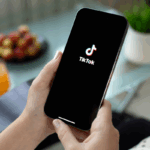 ‘ojitos-mentirosos’-revive-con-fuerza-en-la-era-tiktok